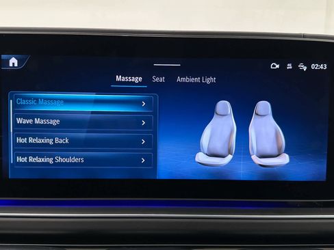 Used 2025 Mercedes-Benz GLS 63 AMG 4MATIC image 36