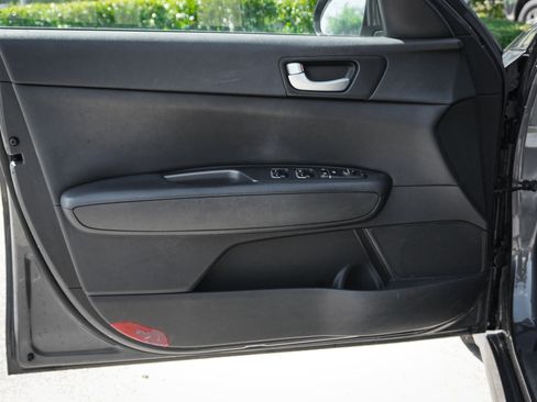 Used 2019 Kia Optima LX FWD image 14