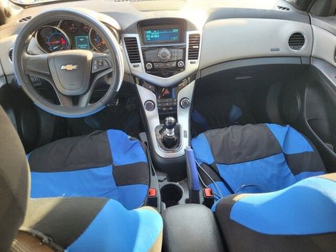 Used 2016 Chevrolet Cruze LS image 6