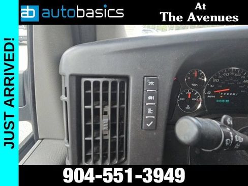 Used 2016 Chevrolet Express 2500 RWD image 13