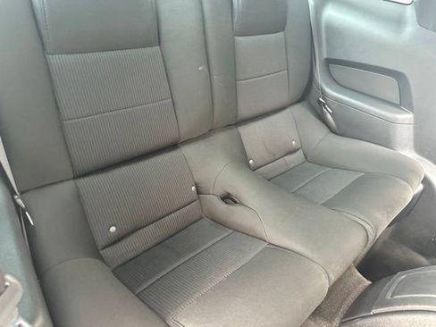 Used 2012 Ford Mustang Coupe RWD image 14