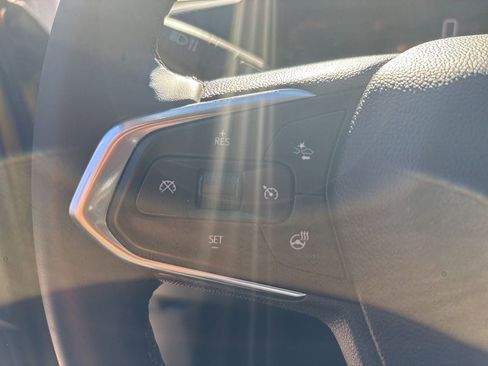 Used 2025 Chevrolet Trax ACTIV w/ Driver Confidence Package image 23