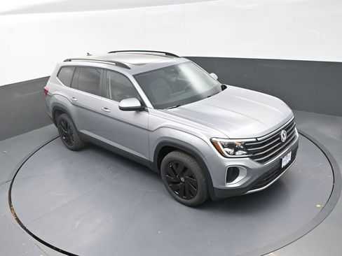 New 2026 Volkswagen Atlas SE AWD/4WD image 13