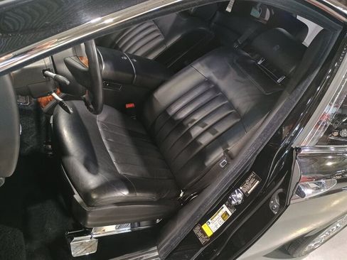 Used 2009 Rolls-Royce Phantom Sedan RWD image 15