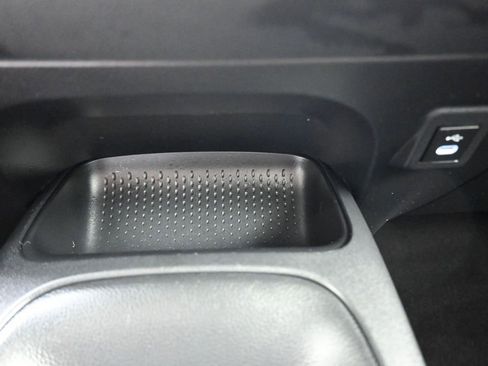 Used 2023 Toyota Corolla LE FWD image 24