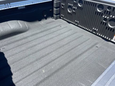 New 2026 Nissan Frontier SV RWD image 8