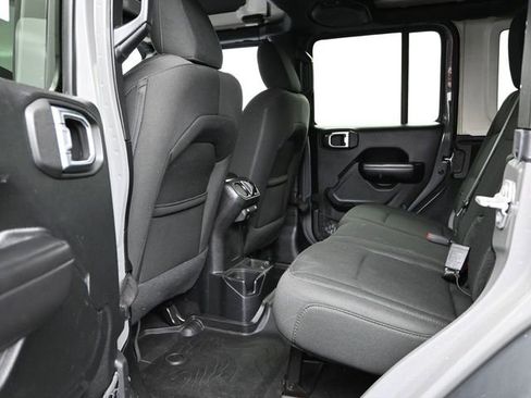 Certified 2020 Jeep Wrangler Unlimited Willys image 20