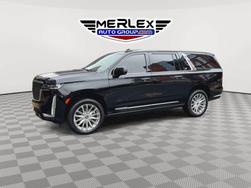 Used 2021 Cadillac Escalade ESV Premium Luxury w/ Driver Assist Tech Package AWD/4WD image 4
