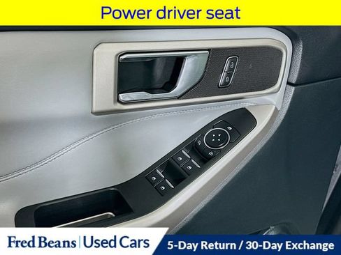 Used 2024 Ford Explorer XLT w/ Equipment Group 202A AWD/4WD image 23