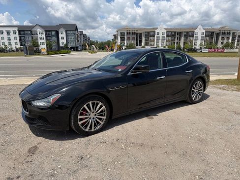 Used 2016 Maserati Ghibli S RWD image 2