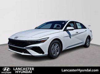 New 2026 Hyundai Elantra SE FWD video 1