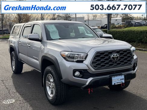 Used 2021 Toyota Tacoma TRD Off-Road image 1