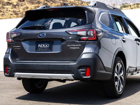 Used 2020 Subaru Outback Touring w/ Tech Package 2 AWD/4WD image 11