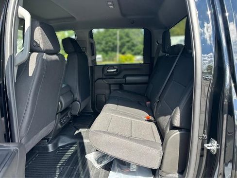 New 2025 GMC Sierra 2500 Pro w/ Convenience Package image 12