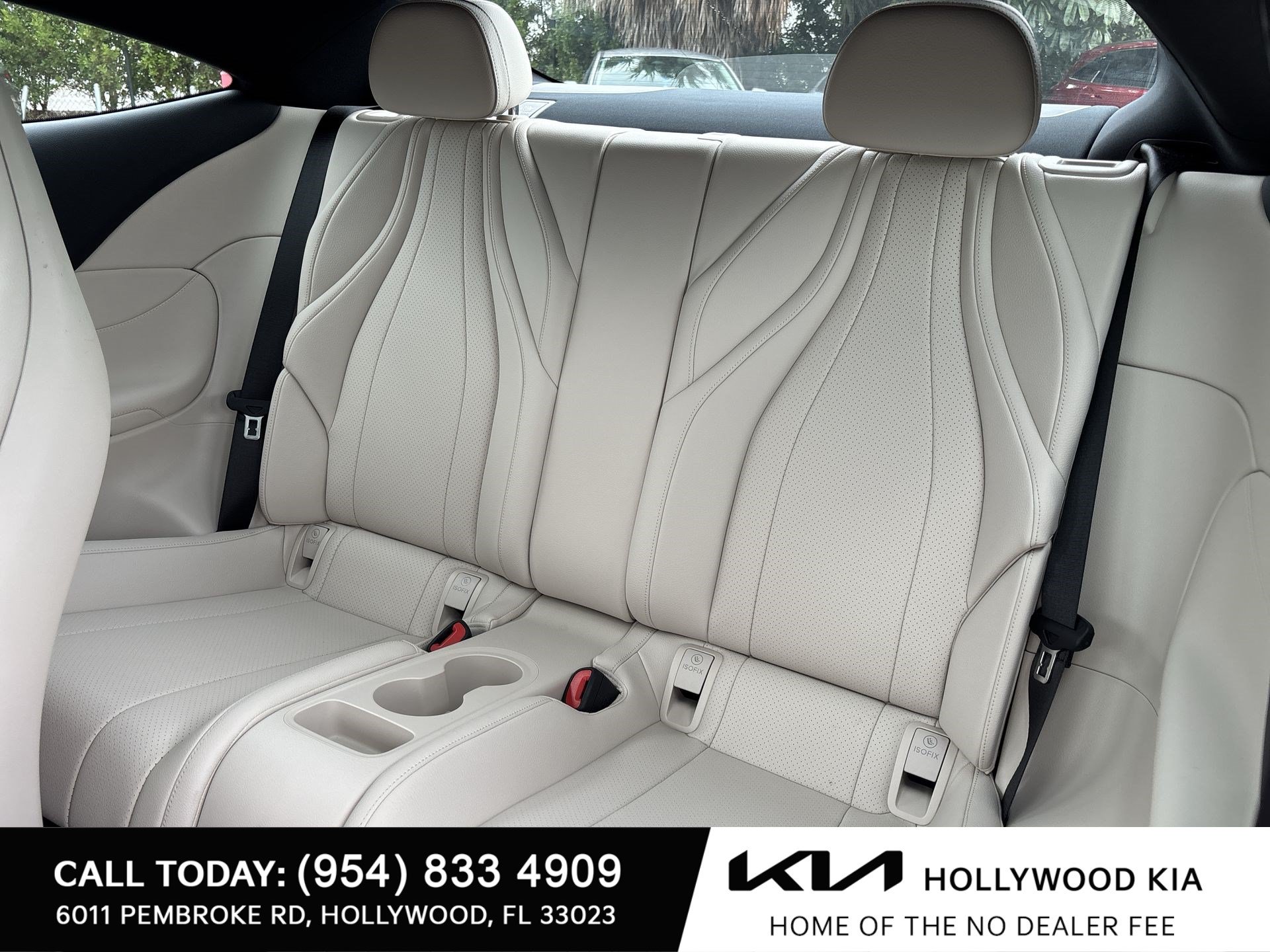 Used 2024 Mercedes-Benz CLE 300 4MATIC Coupe image 25