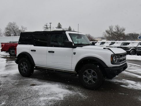 Used 2023 Ford Bronco Big Bend image 8