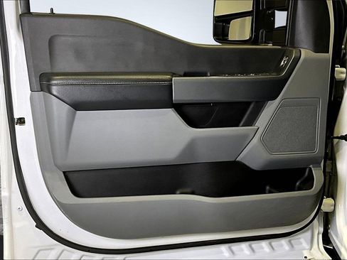 Used 2023 Ford F250 XLT w/ FX4 Off-Road Package image 20