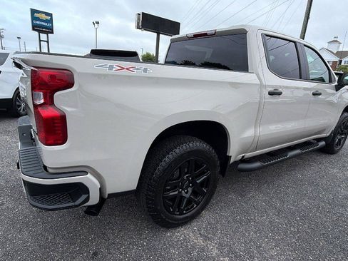 New 2026 Chevrolet Silverado 1500 Custom w/ Turbomax Blackout Package AWD/4WD image 8