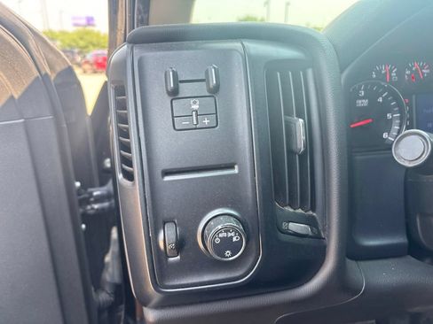 Used 2017 Chevrolet Silverado 1500 W/T w/ Trailering Package AWD/4WD image 13