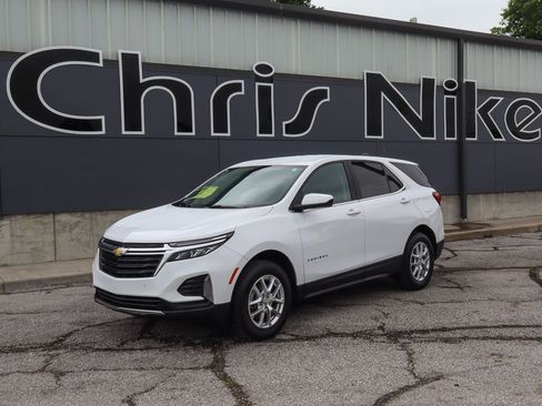 Used 2024 Chevrolet Equinox LT AWD/4WD image 1