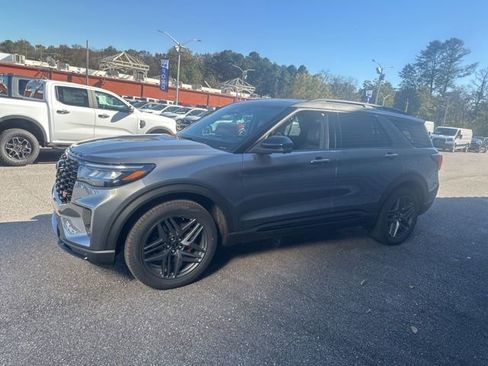 New 2026 Ford Explorer ST AWD/4WD image 6