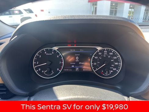 Used 2024 Nissan Sentra SV w/ SV Premium Package image 17