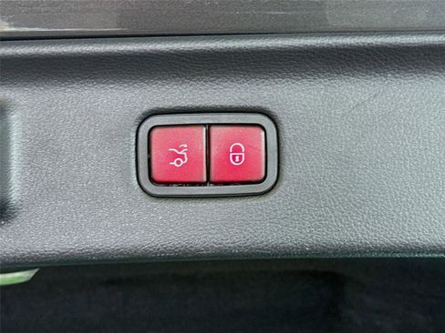 Used 2024 Mercedes-Benz S 580e 4MATIC Sedan image 20