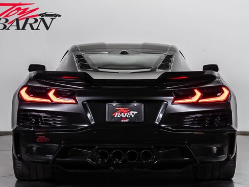 Used 2024 Chevrolet Corvette Z06 RWD image 12