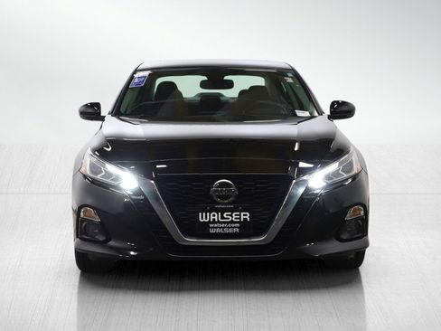 Used 2019 Nissan Altima 2.5 SV image 9