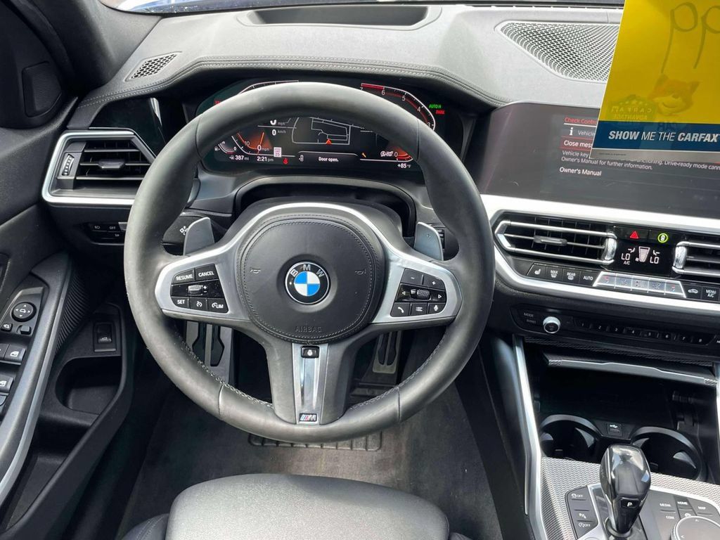 Used 2019 BMW 330i xDrive Sedan w/ M Sport Package AWD/4WD image 14