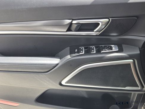 Certified 2023 Kia Telluride LX FWD image 29