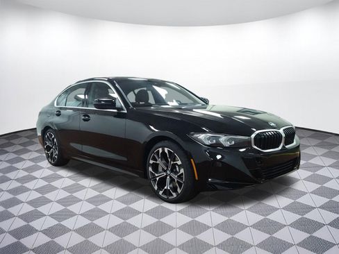 Used 2026 BMW 330i Sedan w/ Premium Package image 6