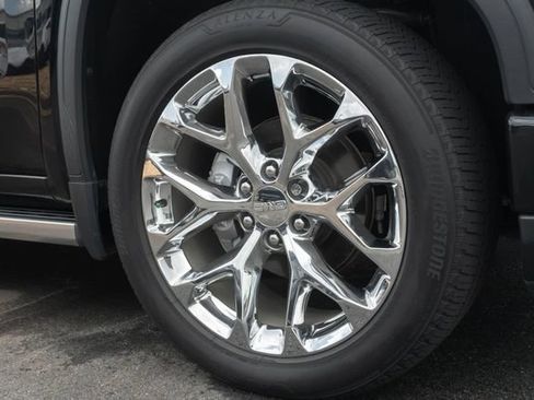 Used 2022 GMC Sierra 1500 Denali w/ Denali Reserve Package AWD/4WD image 5