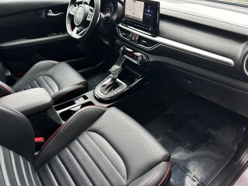 Used 2023 Kia Forte GT w/ GT2 Package image 17