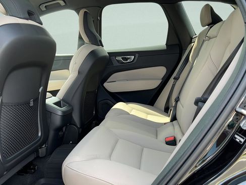 New 2026 Volvo XC60 B5 Plus AWD/4WD image 12