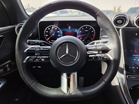 Used 2023 Mercedes-Benz GLC 300 4MATIC image 12