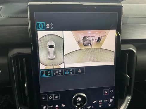 Used 2025 GMC Acadia AT4 AWD/4WD image 11