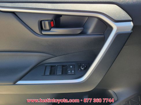 Certified 2024 Toyota RAV4 LE AWD/4WD image 17