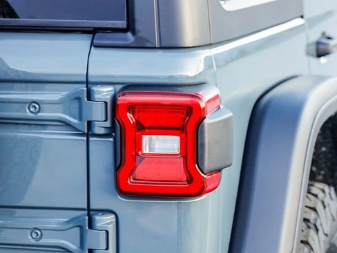 New 2026 Jeep Wrangler Unlimited Rubicon image 10