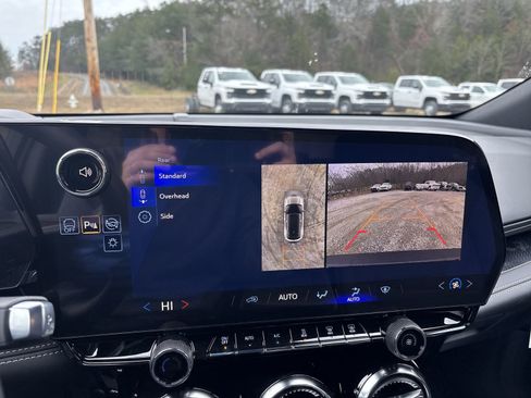 New 2026 Chevrolet Blazer EV LT FWD image 20