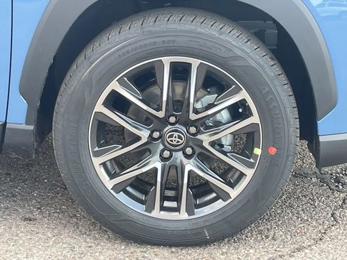 New 2026 Toyota Corolla Cross XLE image 9