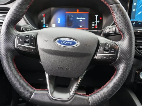 Used 2023 Ford Escape ST-Line w/ Tech Pack #1 AWD/4WD image 26