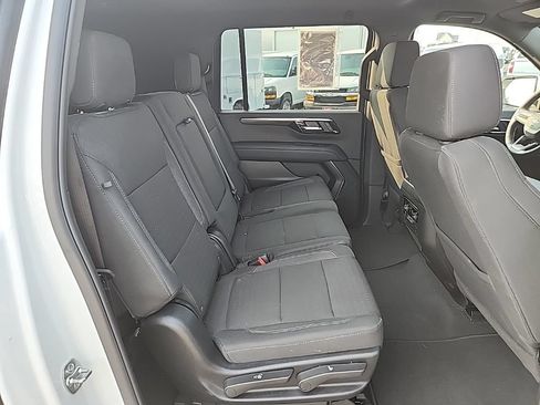 Certified 2025 Chevrolet Suburban LS w/ Max Trailering Package AWD/4WD image 47