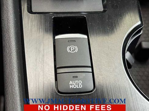 Used 2023 Nissan Rogue SV AWD/4WD image 31