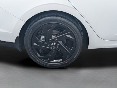 New 2026 Hyundai Elantra SEL Sport Premium FWD image 33