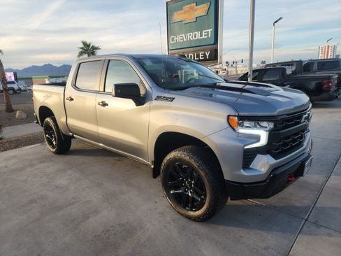 New 2026 Chevrolet Silverado 1500 LT Trail Boss w/ LPO, Dark Essentials Package image 2