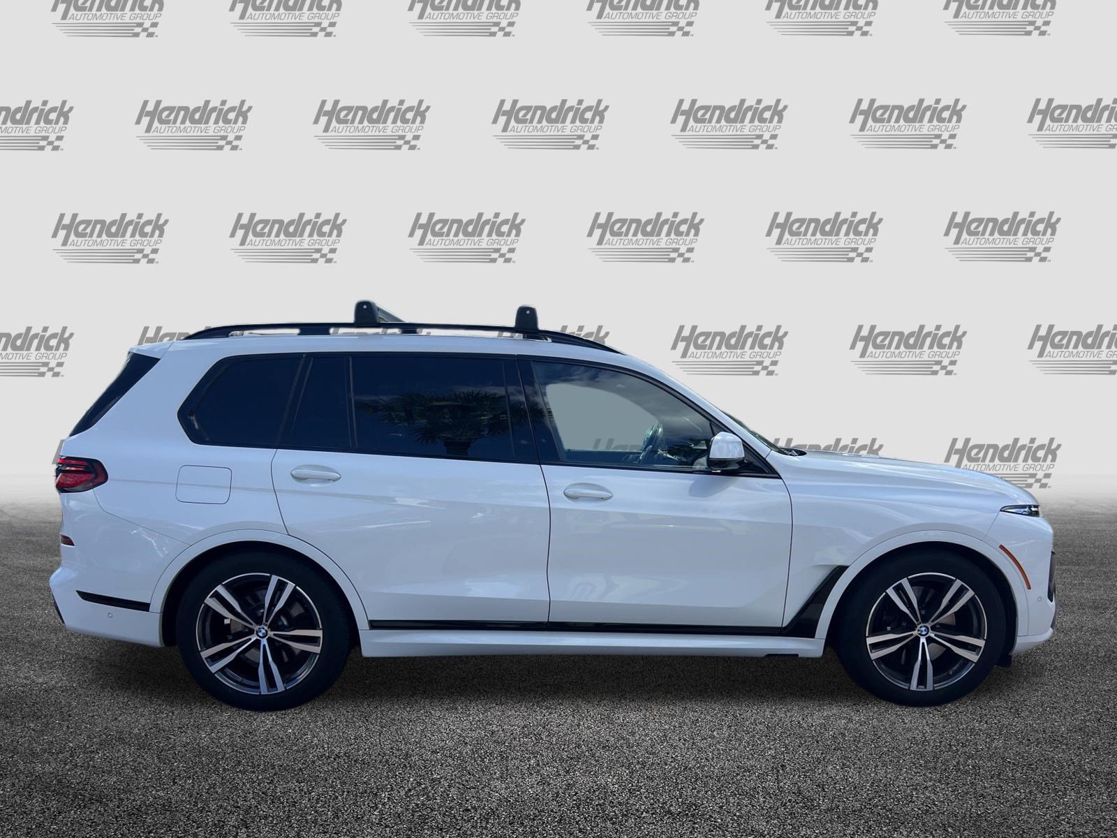 Certified 2025 BMW X7 xDrive40i AWD/4WD image 11