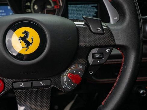 Used 2021 Ferrari F8 Tributo image 29