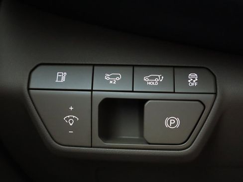 Used 2024 Kia EV9 GT-Line AWD/4WD image 38