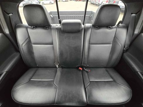 Used 2021 Toyota Tacoma TRD Off-Road w/ TRD Premium Off Road Package AWD/4WD image 17